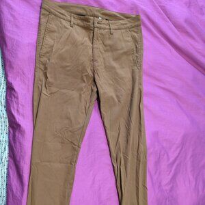 Outlier Futuredarts - 32 Tobacco